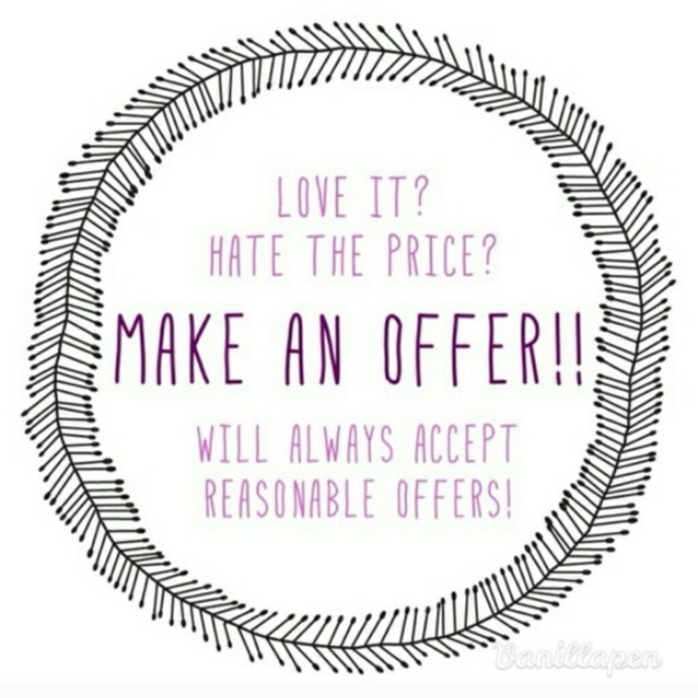 We are always open to offeres!🩵 prices are never firm! Happy shopping 🛍️